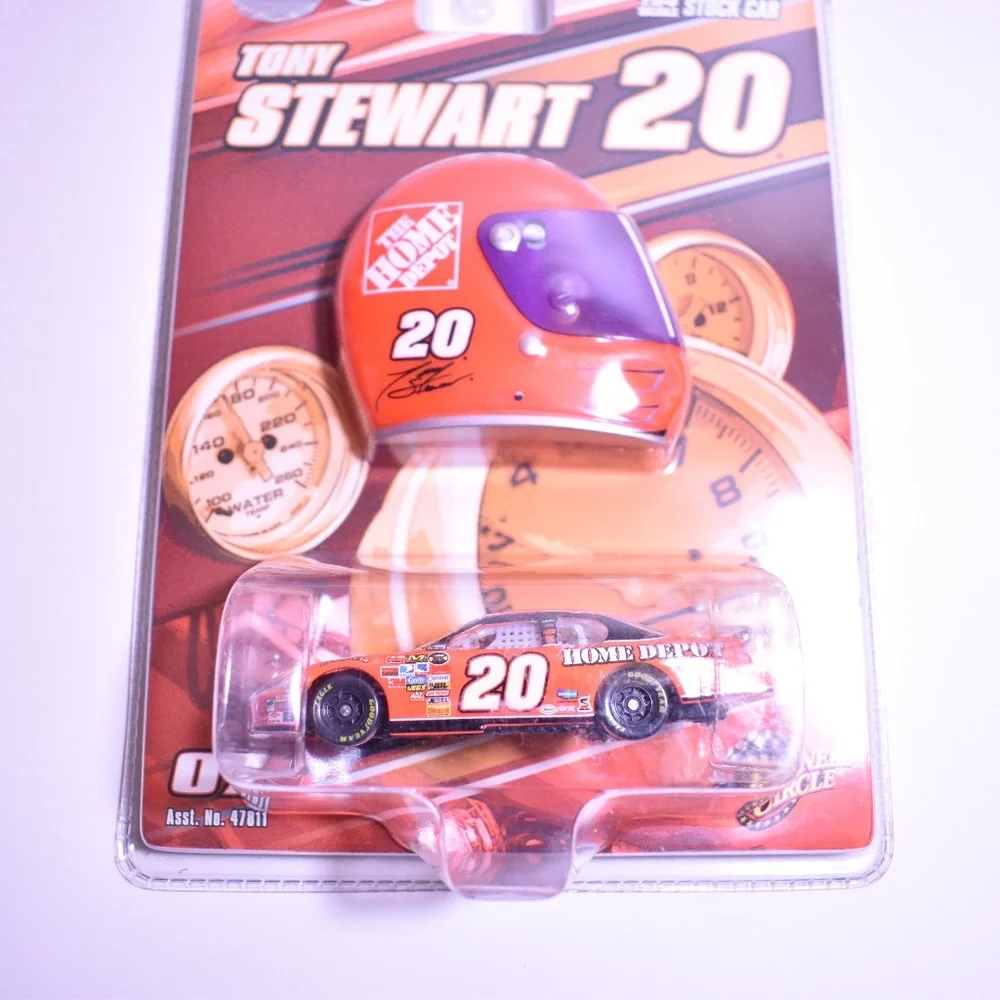 NASCAR 1:64 SCALE STOCK CAR
